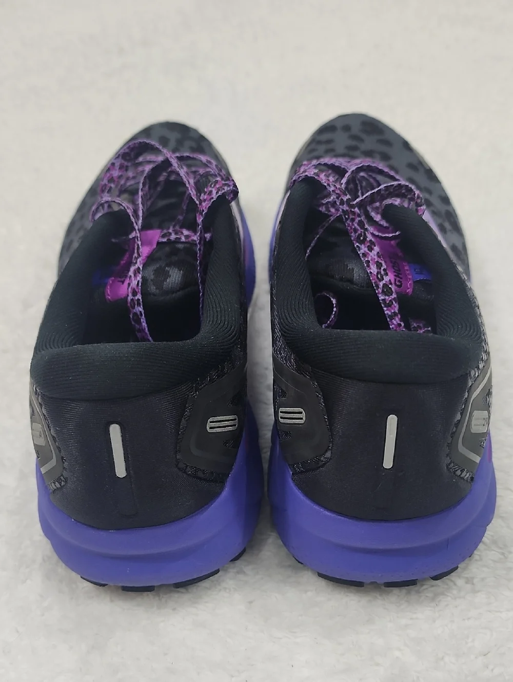 Brooks Ghost 14 Electric Cheetah Leopard Sneakers EUC - Picture 5 of 11